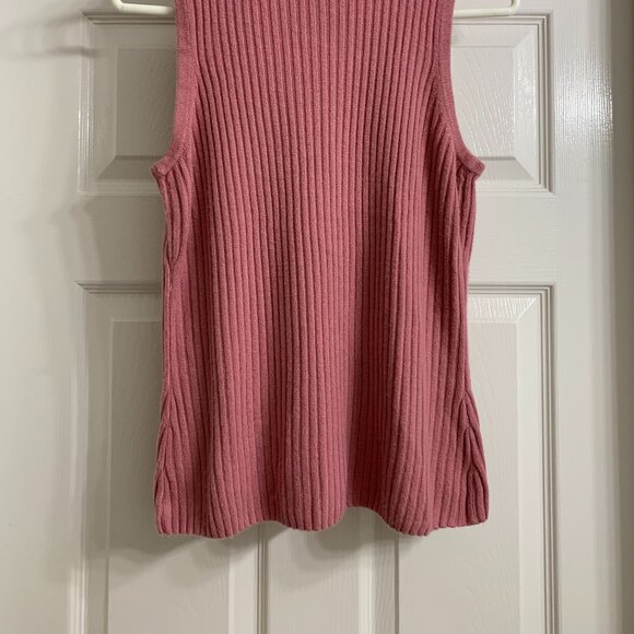 George Brand Women's Dusty Rose Color Sleeveless Sweater, Size Medium - Picture 4 of 5